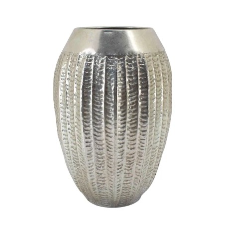 ΜΕΤΑΛΛΙΚΟ ΒΑΖΟ ΑΣΗΜΙ ΠΑΛΑΙΩΜΕΝΟ ΑΝΑΓΛΥΦΟ ΦΟΛΙΔΩΤΟ - Φ29x43cm 2/ΚΙΒ – Δημιουργεί αίσθηση πολυτέλειας χωρίς κόπο | iroots.gr