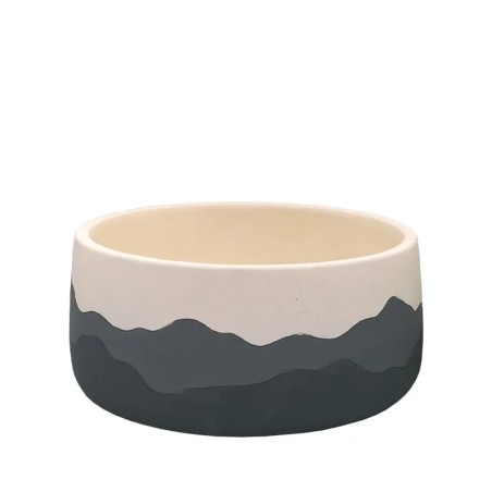 ΚΑΣΠΩ ΣΤΡΟΓΓΥΛΟ ΧΑΜΗΛΟ ΓΚΡΙ ΟΜΠΡΕ ΜΟΤΙΒΟ ΒΟΥΝΑ - Φ20.2x9cm 9/ΚΙΒ – Δημιουργεί αίσθηση πολυτέλειας χωρίς κόπο | iroots.gr