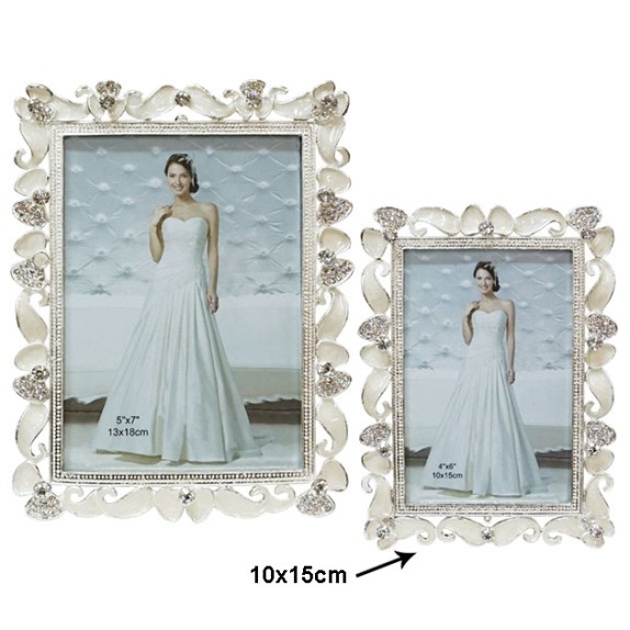 ΕΠΑΡΓΥΡΗ ΚΟΡΝΙΖΑ ΦΩΤΟΓΡΑΦΙΑΣ - ΠΛΑΙΣΙΟ ΜΟΤΙΒΟ 10x15cm 30/ΚΙΒ – Ταιριάζει σε κάθε μοντέρνο ή επαγγελματικό χώρο | iroots.gr