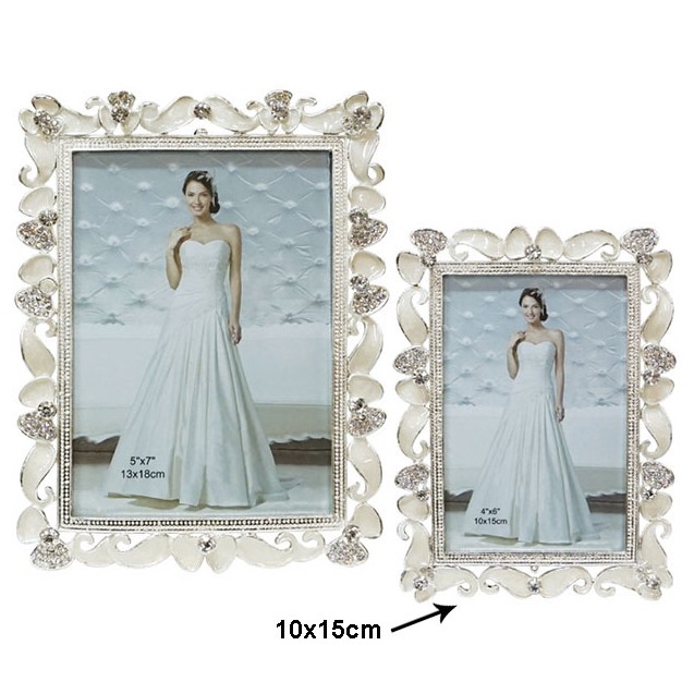 ΕΠΑΡΓΥΡΗ ΚΟΡΝΙΖΑ ΦΩΤΟΓΡΑΦΙΑΣ - ΠΛΑΙΣΙΟ ΜΟΤΙΒΟ 10x15cm 30/ΚΙΒ – Ταιριάζει σε κάθε μοντέρνο ή επαγγελματικό χώρο | iroots.gr