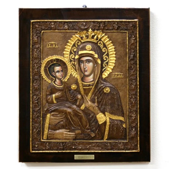 ΞΥΛΙΝΗ ΑΝΑΓΛΥΦΗ ΕΙΚΟΝΑ ΠΑΝΑΓΙΑ ΤΡΙΧΕΡΟΥΣΑ (ME ΧΡΥΣΟ) - 33x39cm – Δίνει premium χαρακτήρα στο περιβάλλον | iroots.gr