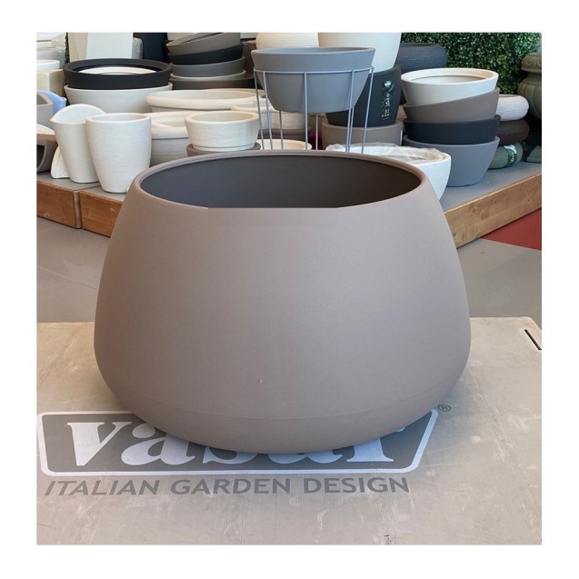 Γλάστρα - ζαρντινιέρα Bubble rotational BCI 67cm πλάτος 38cm ύψος 111 λίτρων, χρώμα Tortora